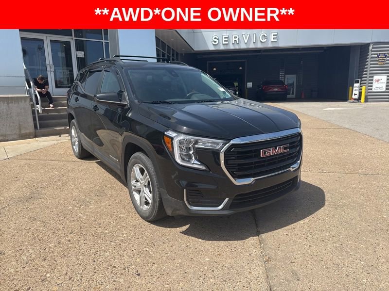 Used 2022 GMC Terrain SLE w/ Driver Convenience Package AWD/4WD image 1