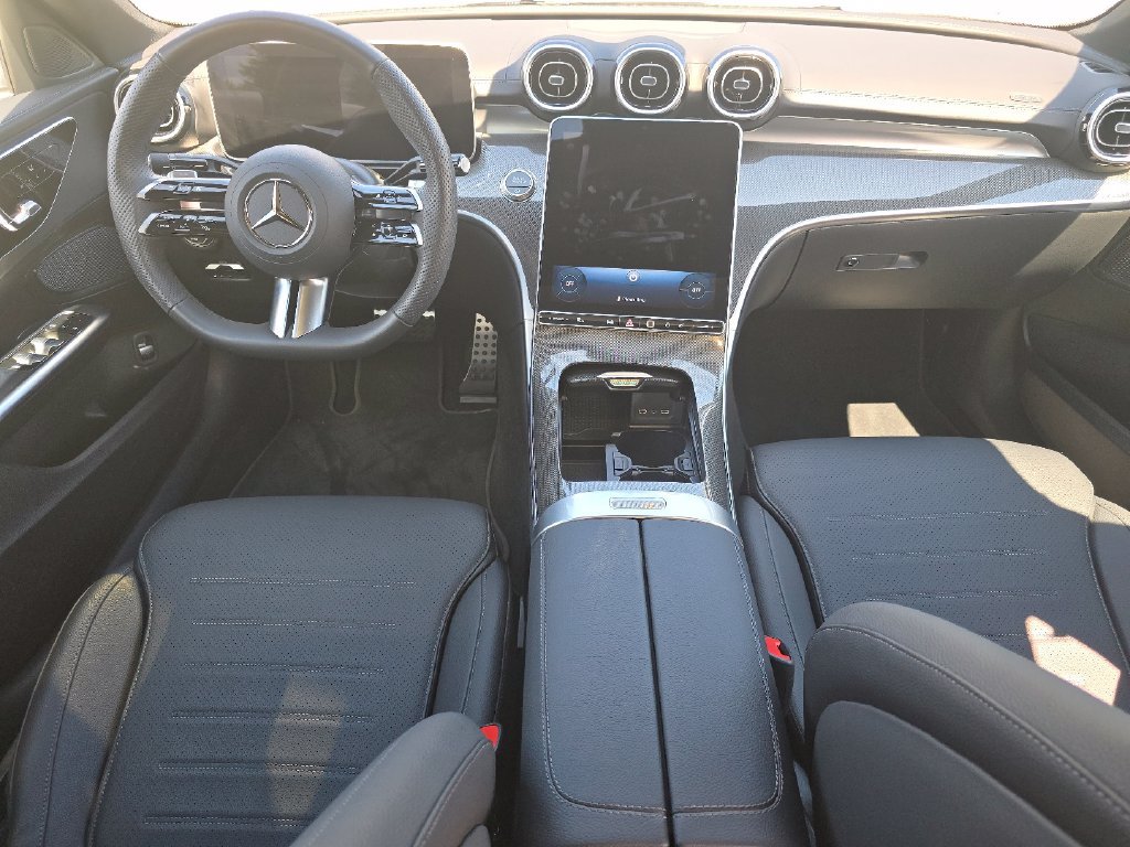 Certified 2026 Mercedes-Benz C 300 4MATIC Sedan image 22