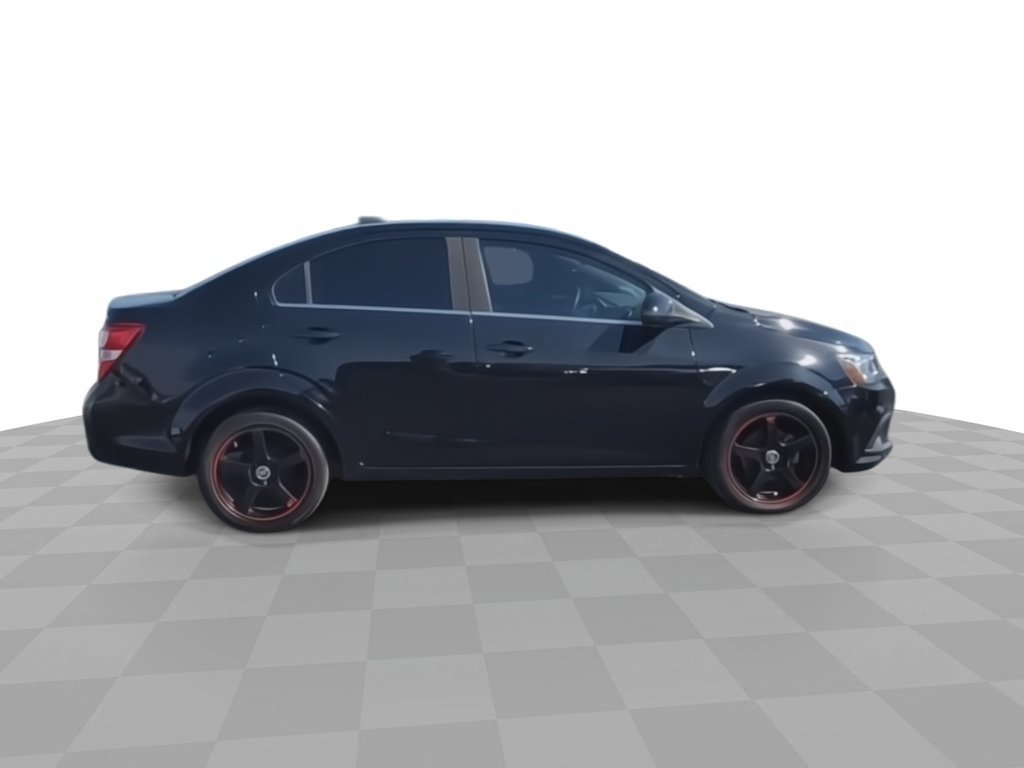 Used 2019 Chevrolet Sonic LT FWD image 9