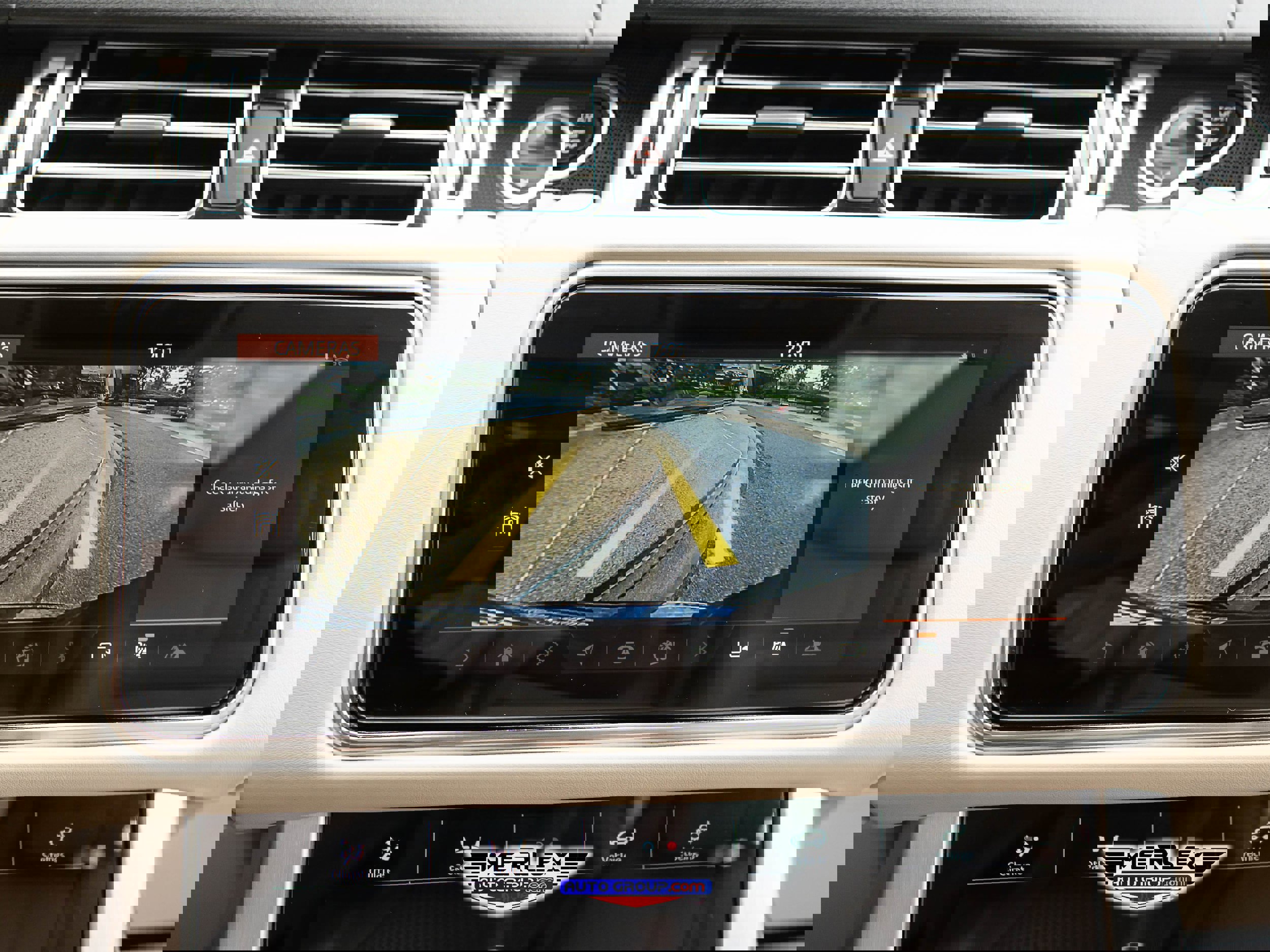 Used 2018 Land Rover Range Rover Supercharged image 33