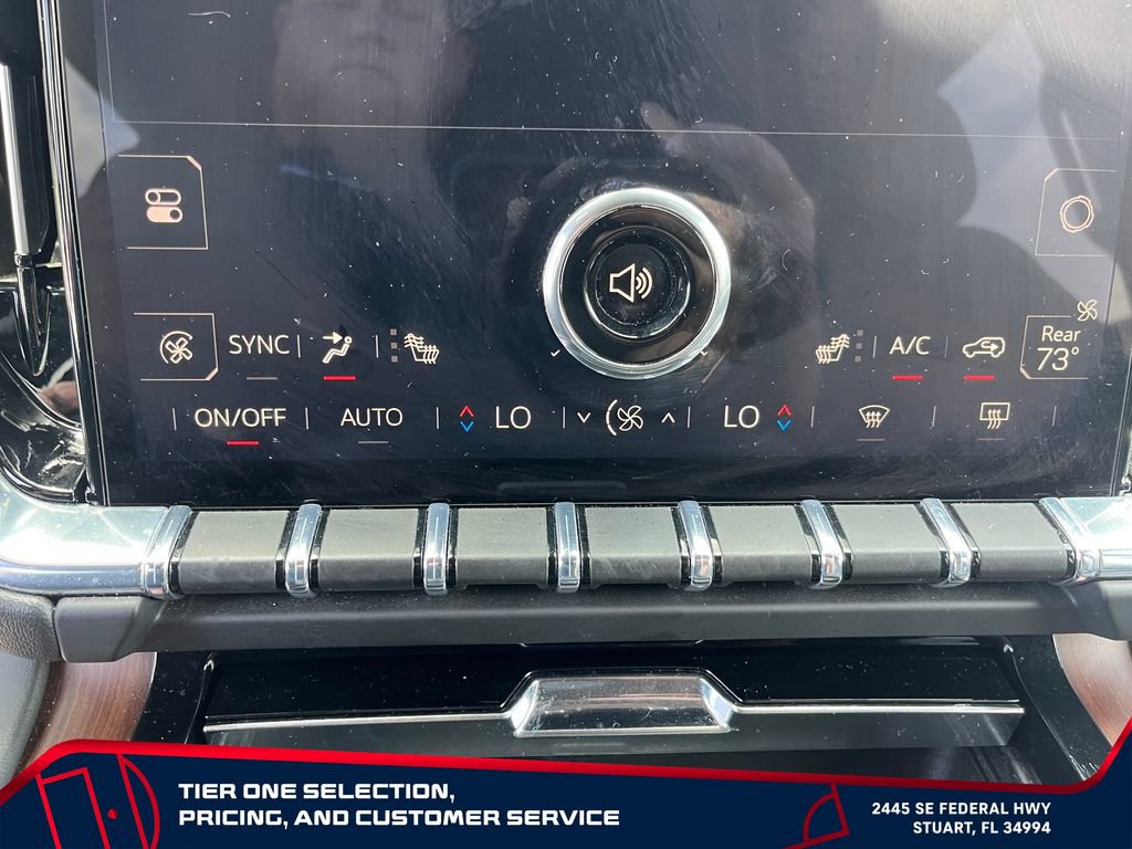 Used 2025 GMC Yukon Denali AWD/4WD image 25