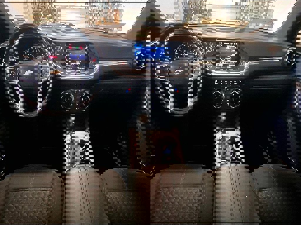 Used 2020 Chevrolet Blazer LT image 21