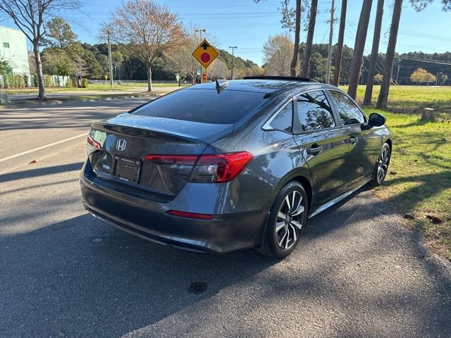 Used 2022 Honda Civic EX image 4