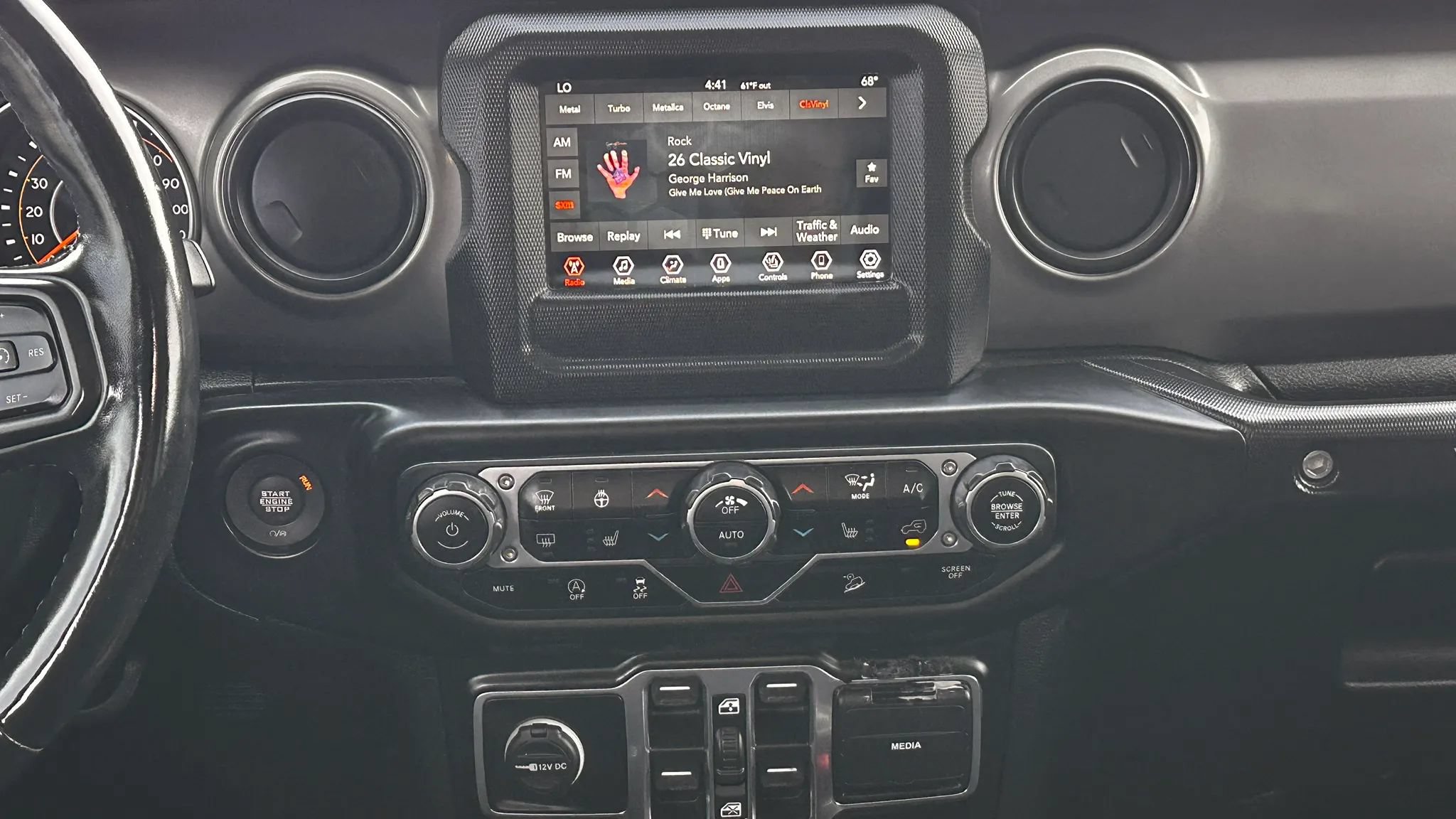 Used 2020 Jeep Wrangler Unlimited Sport w/ Technology Group AWD/4WD image 17