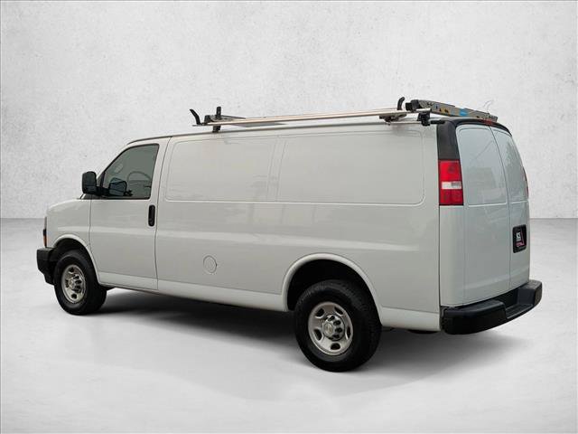 Used 2022 Chevrolet Express 2500 w/ Driver Convenience Package RWD image 8