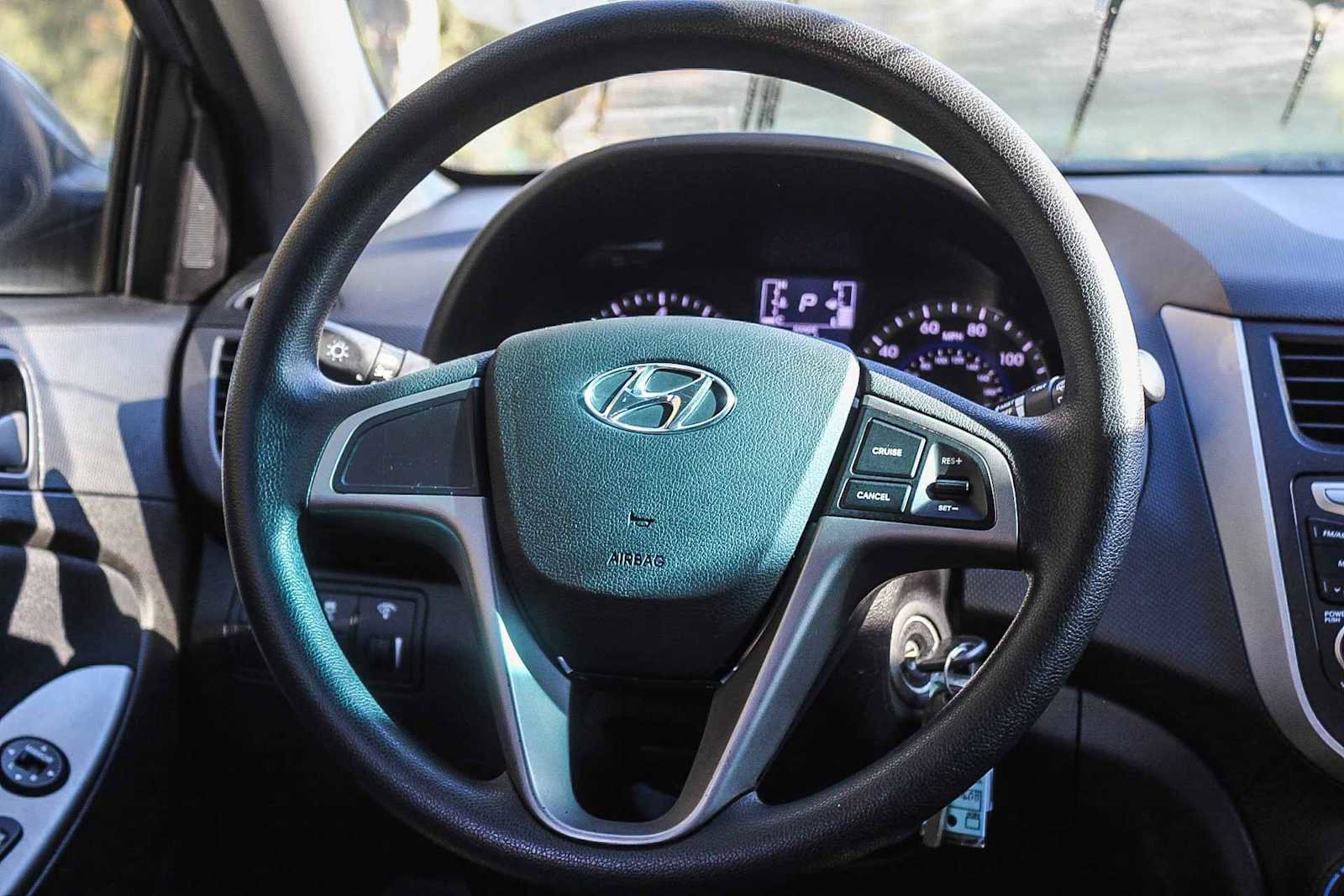 Used 2017 Hyundai Accent SE image 15