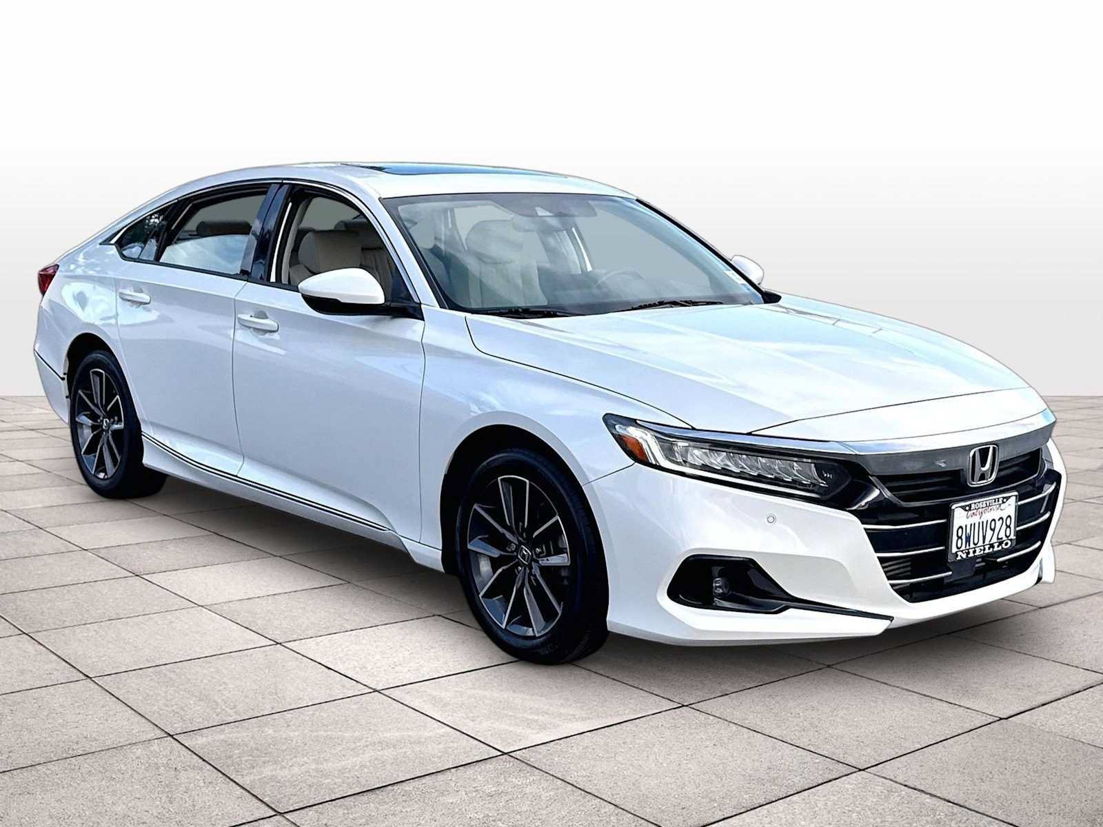Used 2021 Honda Accord EX-L image 2