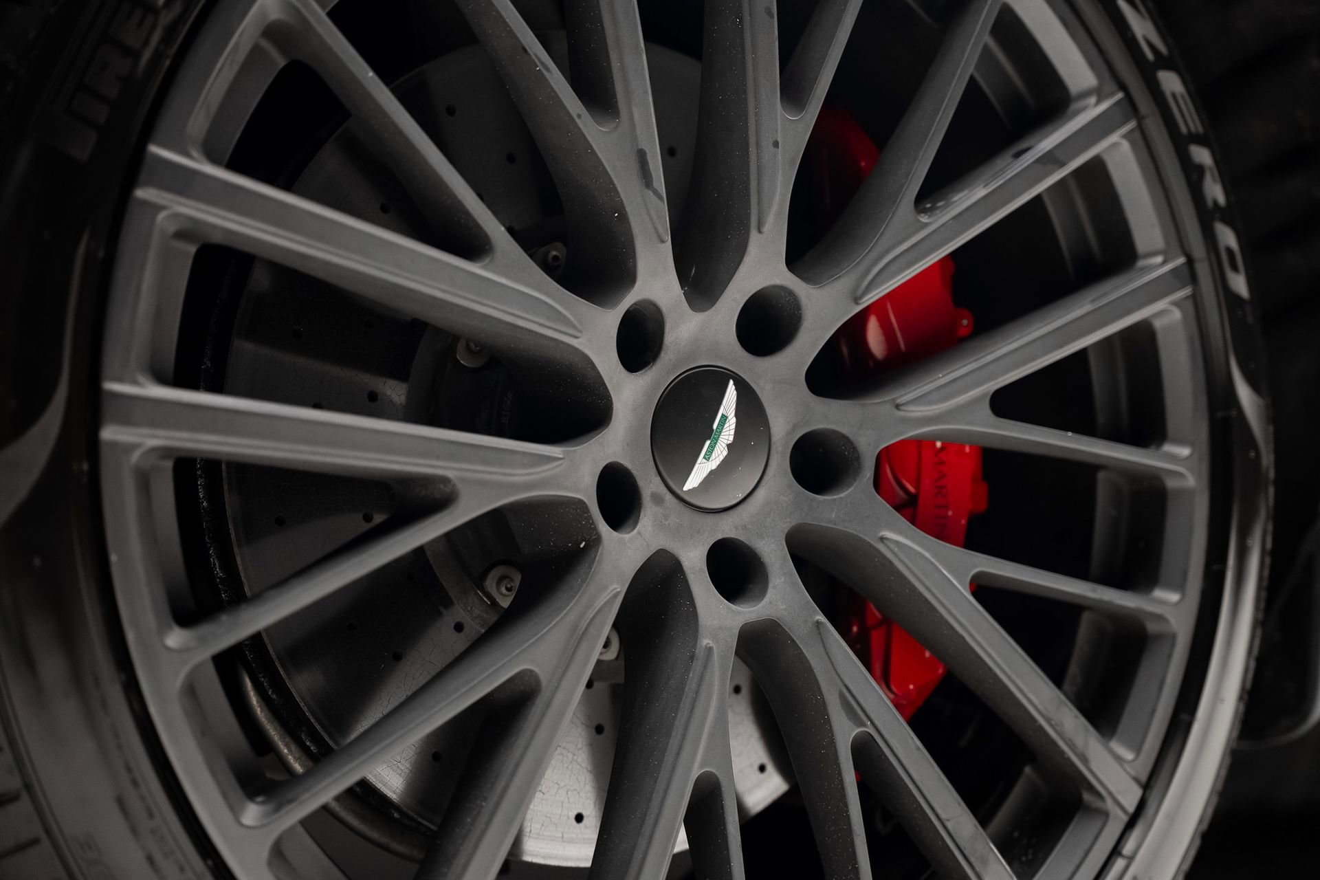 Used 2023 Aston Martin DBX 707 image 22