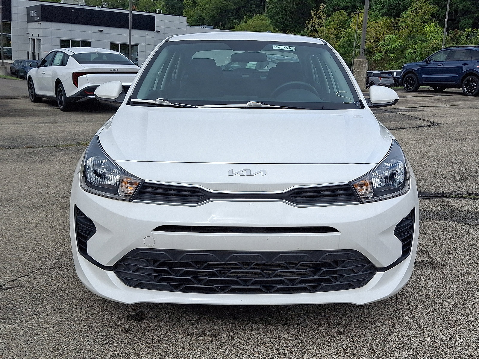 Used 2022 Kia Rio LX FWD image 2