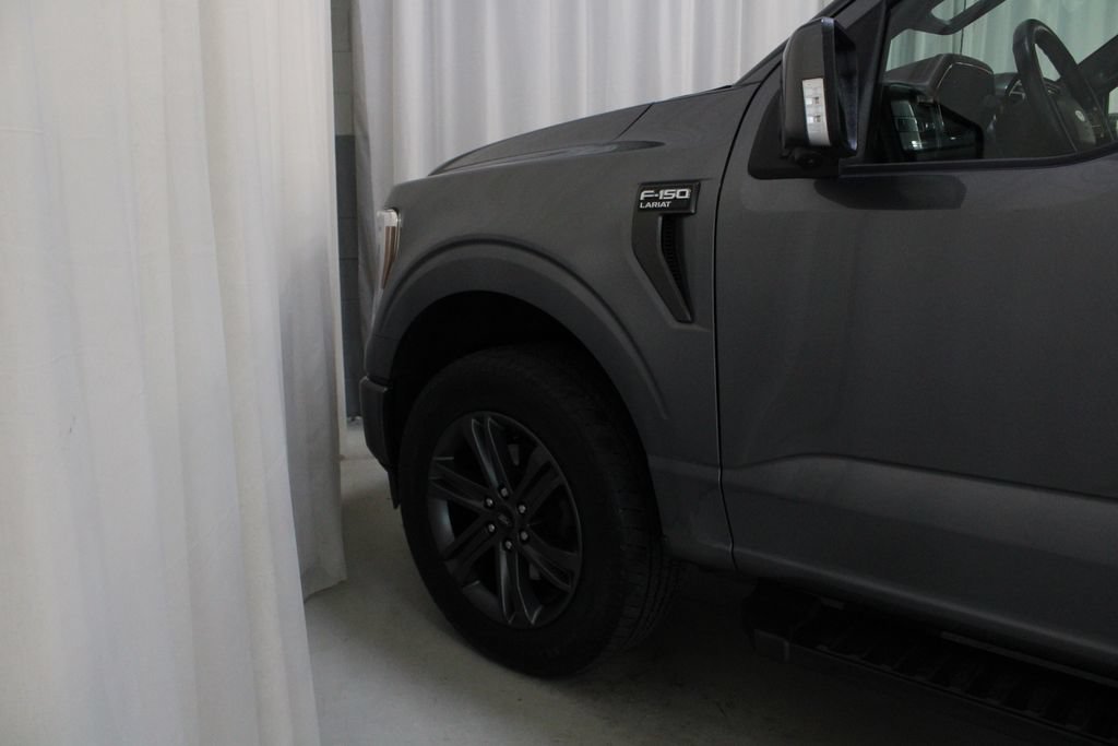 Used 2023 Ford F150 Lariat w/ Equipment Group 502A High AWD/4WD image 30