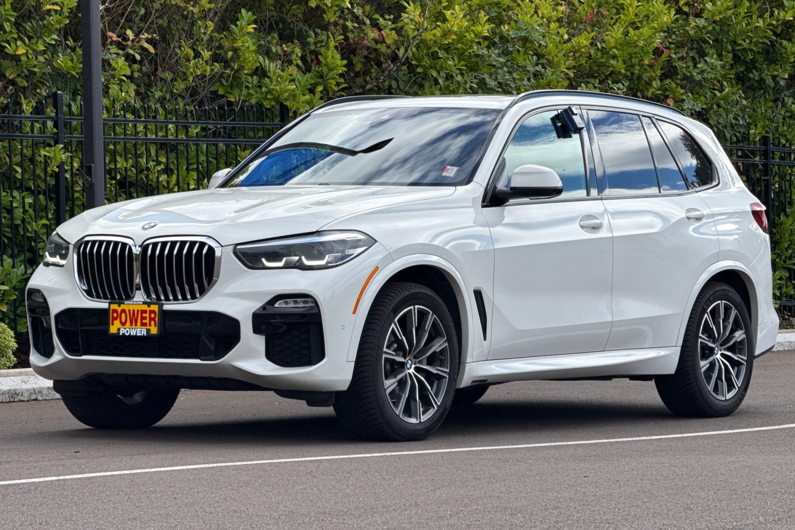 Used 2021 BMW X5 xDrive40i w/ M Sport Package AWD/4WD image 8
