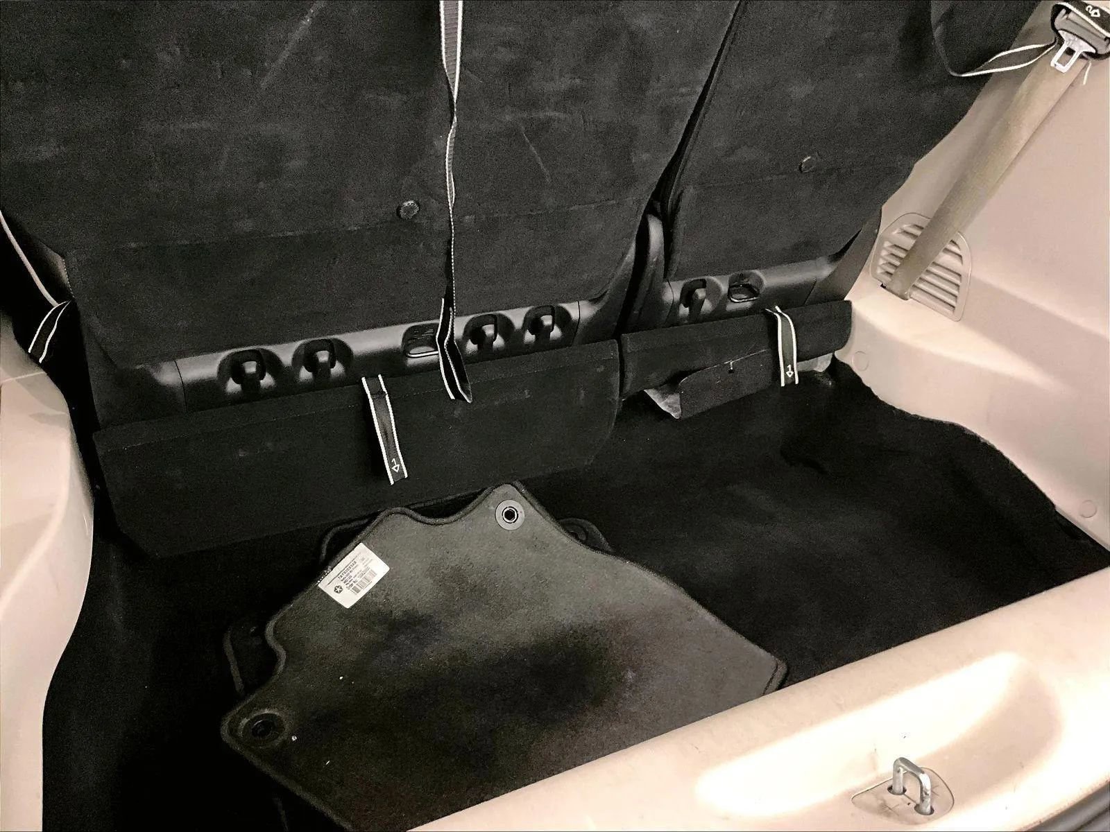 Used 2023 Chrysler Pacifica Limited image 34