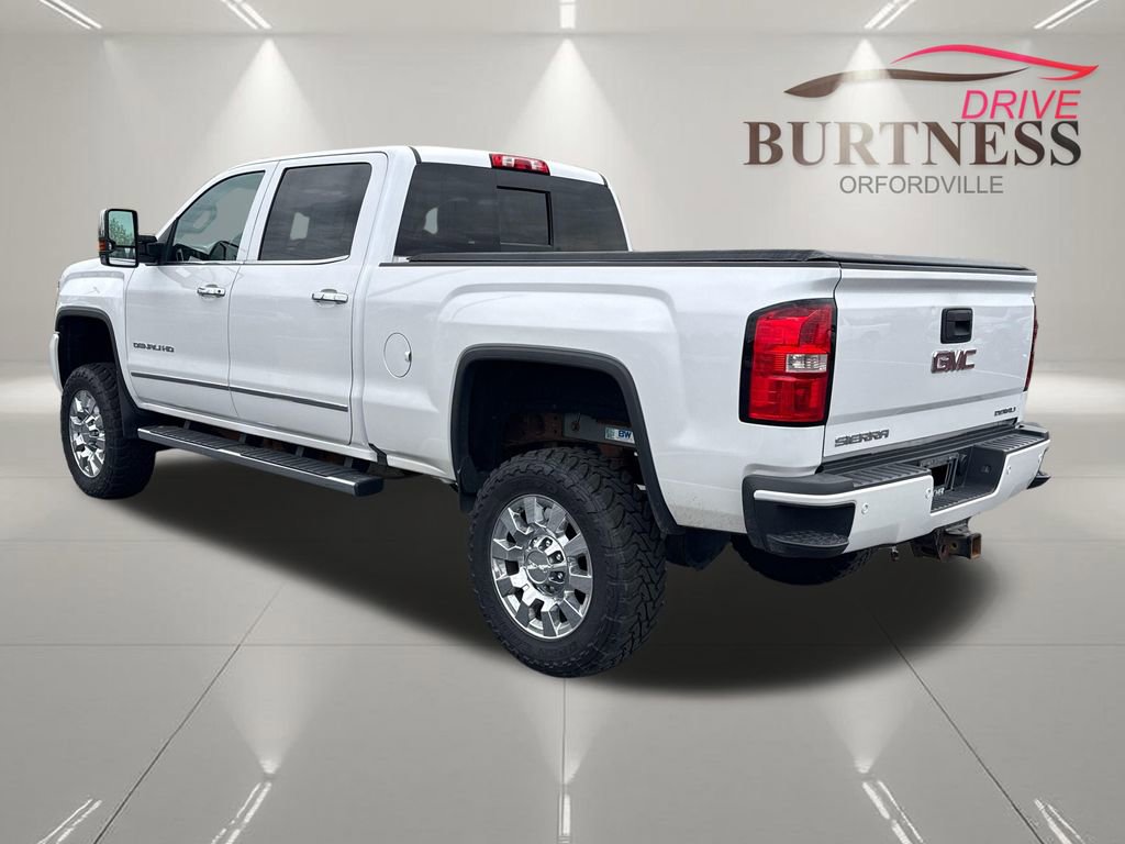 Used 2019 GMC Sierra 2500 Denali w/ Duramax Plus Package AWD/4WD image 6
