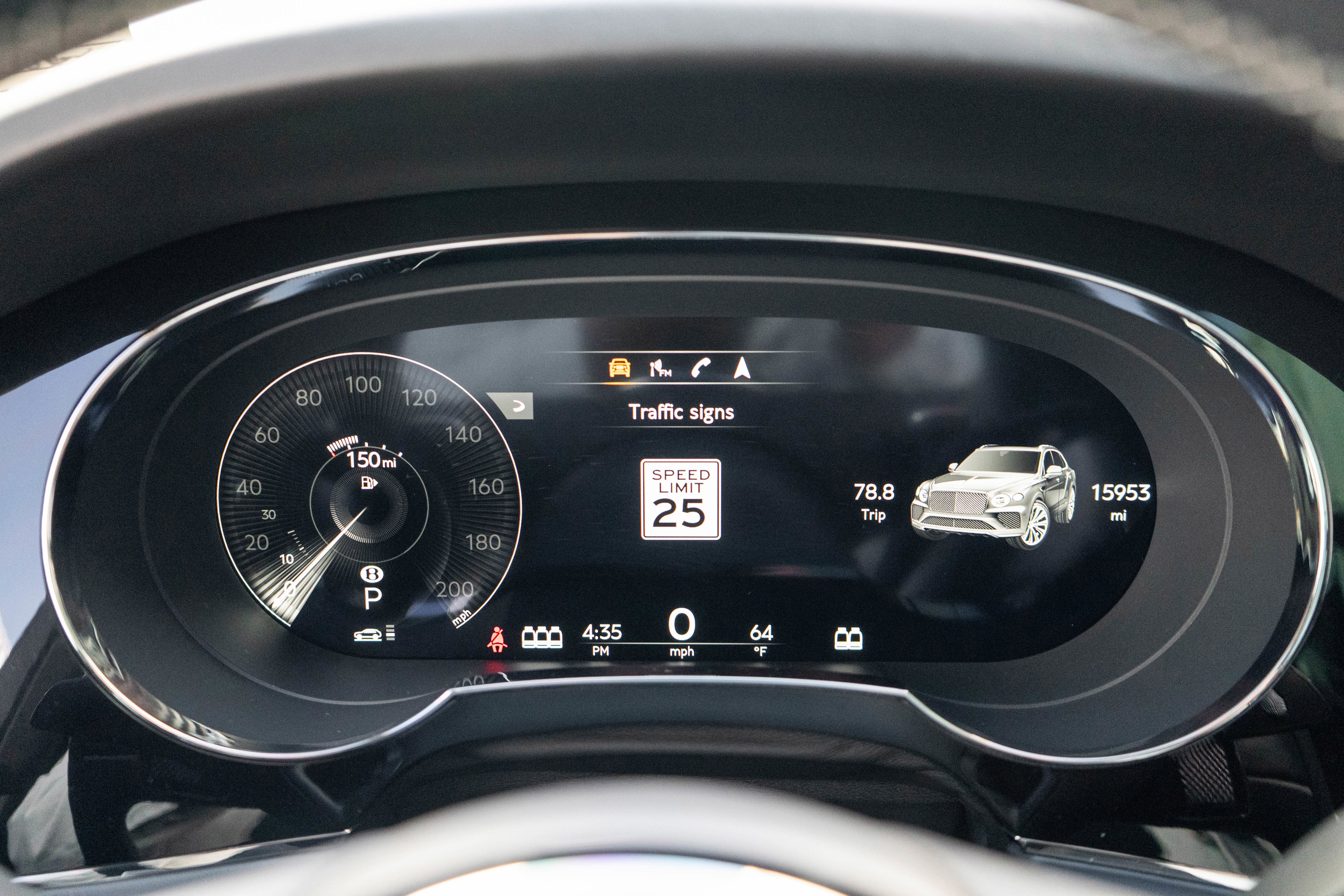Used 2022 Bentley Bentayga image 19