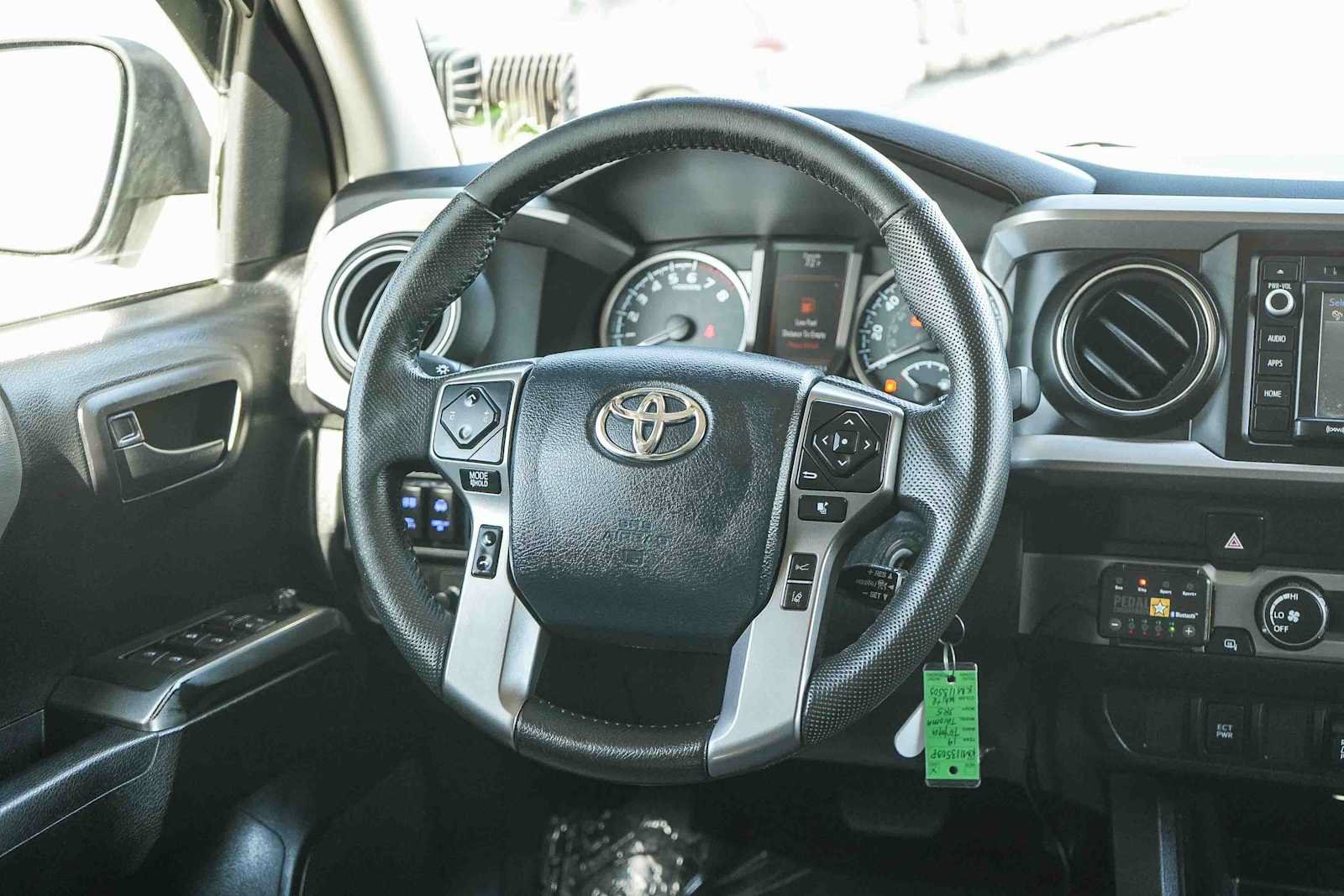 Used 2019 Toyota Tacoma SR5 RWD image 15