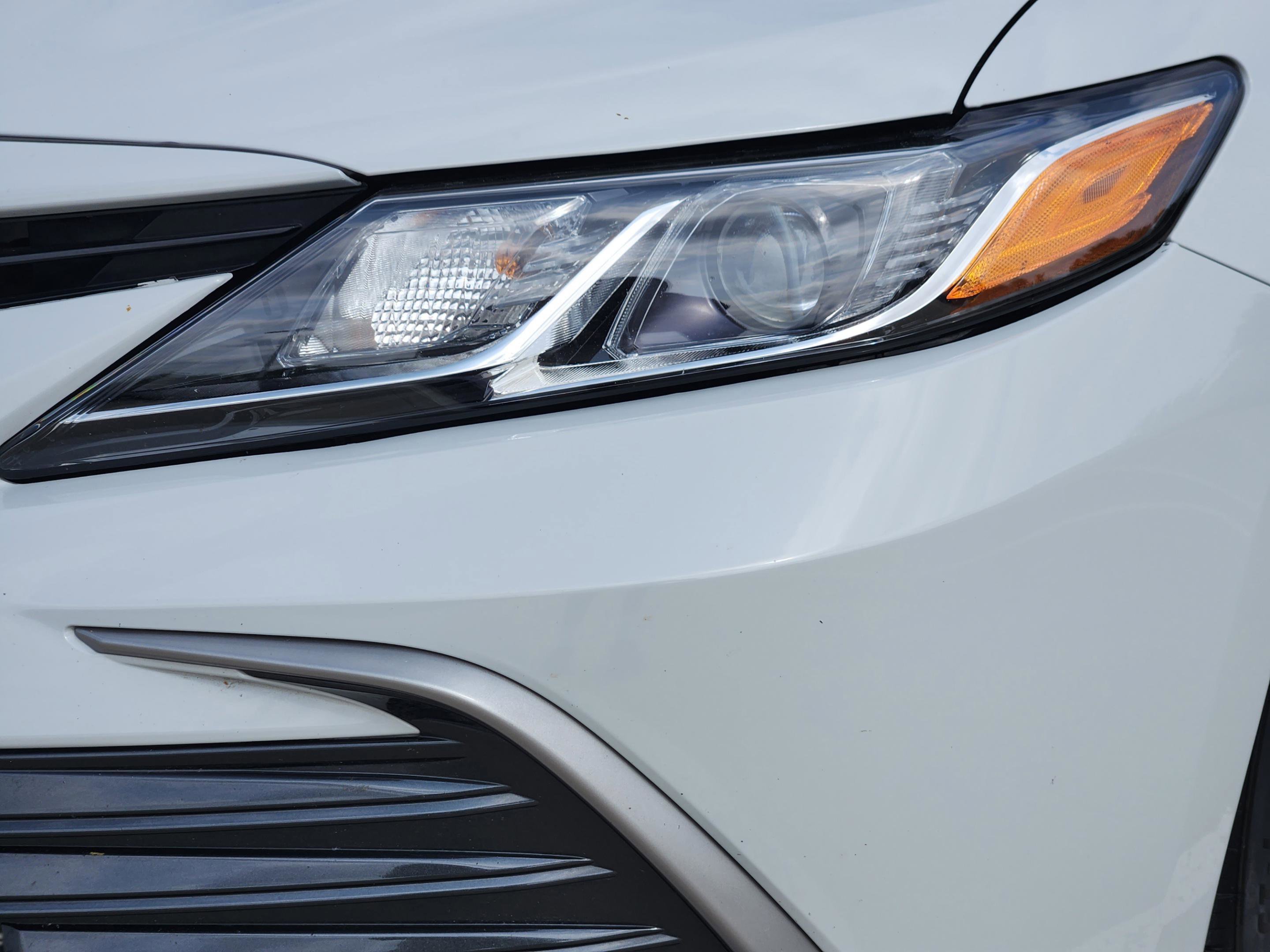 Used 2023 Toyota Camry LE FWD image 9