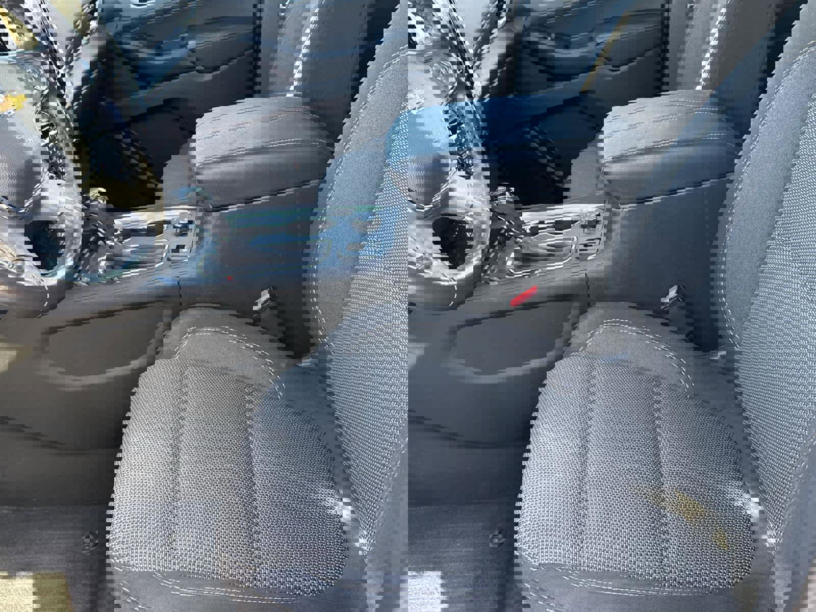 Used 2019 Chevrolet Traverse LT image 12