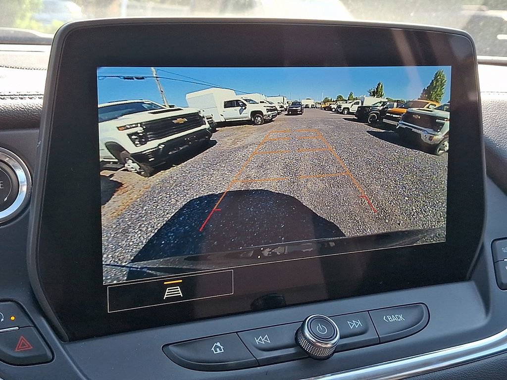 Used 2025 Chevrolet Blazer LT FWD image 16