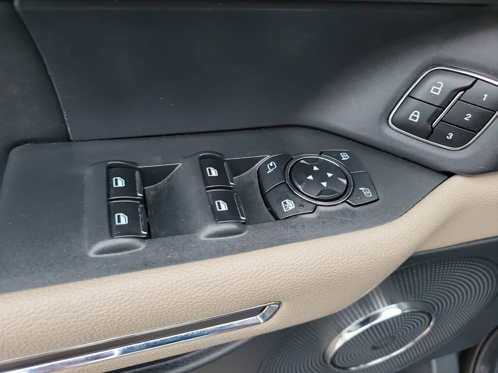 Used 2024 Ford Expedition Max XLT image 24