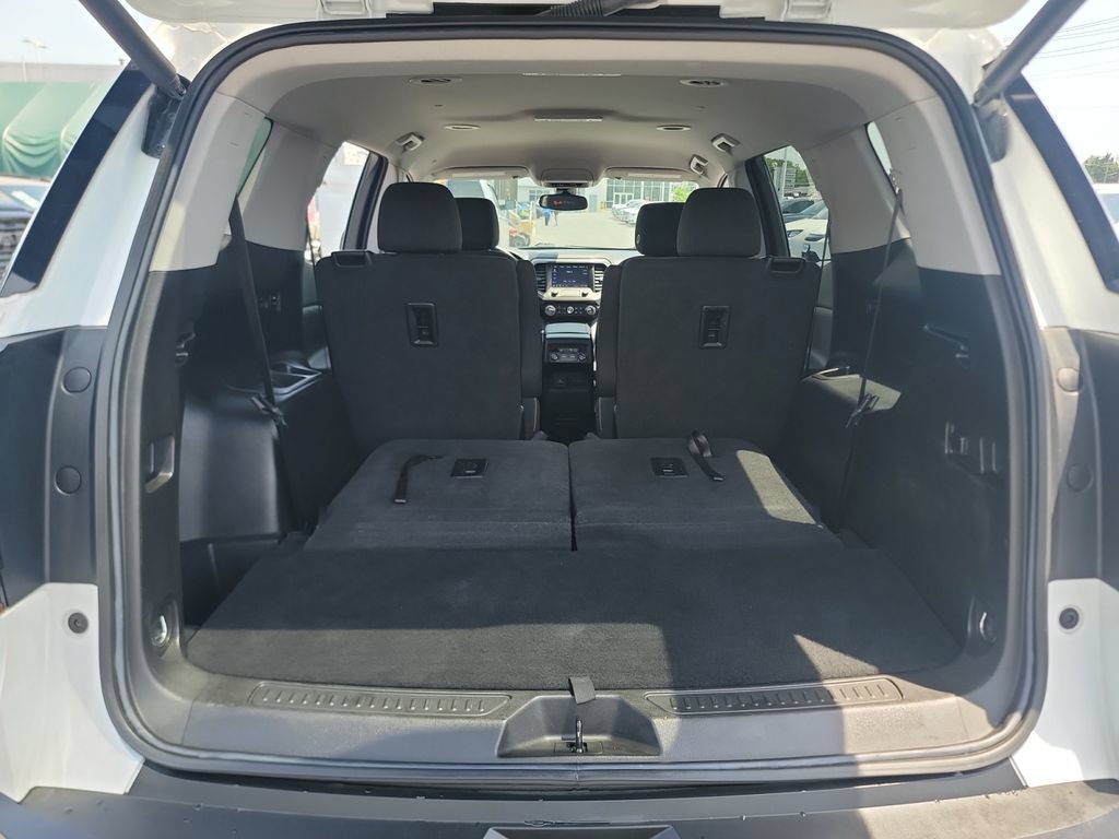Used 2023 GMC Acadia AT4 AWD/4WD image 17