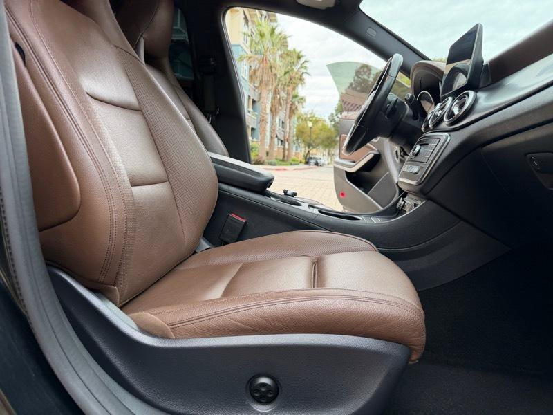 Used 2018 Mercedes-Benz CLA 250 image 49