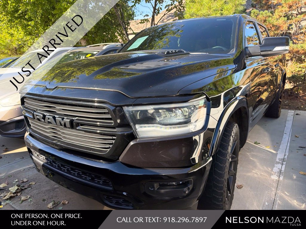 Used 2022 RAM 1500 Laramie AWD/4WD image 1