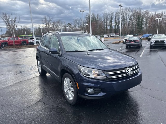 Used 2013 Volkswagen Tiguan SE image 3