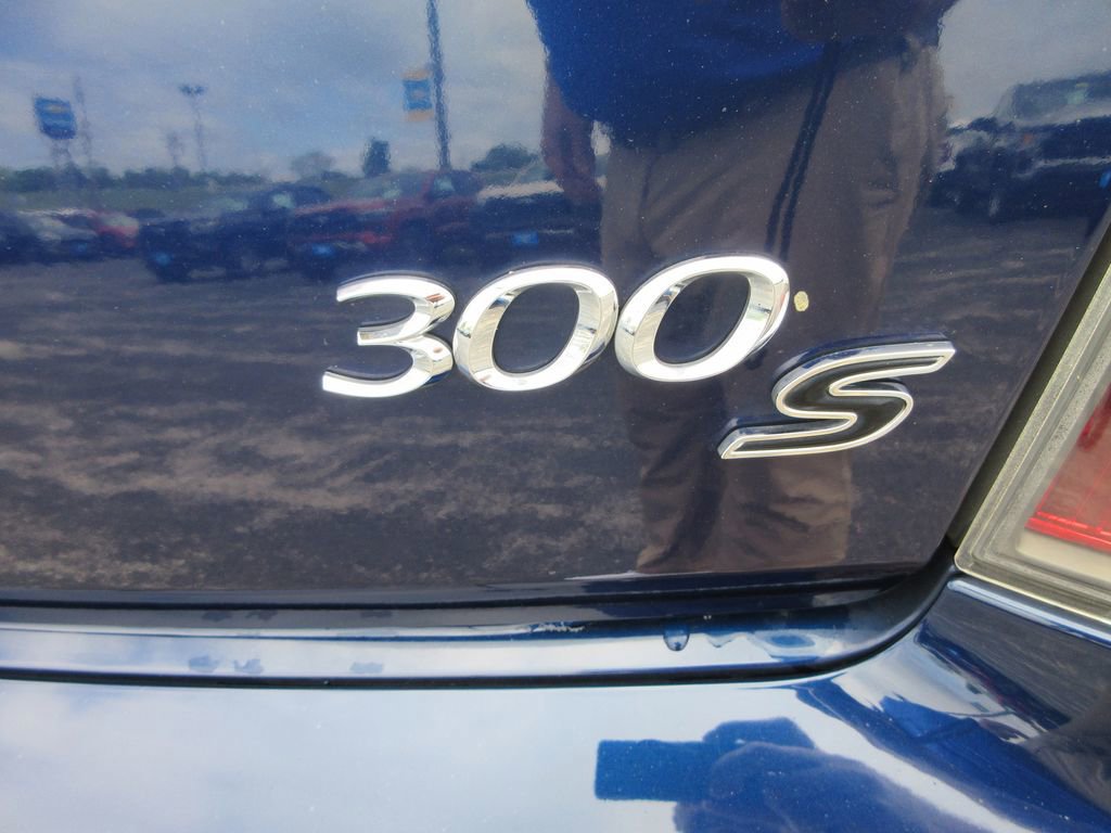 Used 2014 Chrysler 300 S image 10