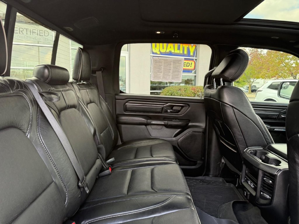 Used 2022 RAM 1500 Limited AWD/4WD image 10