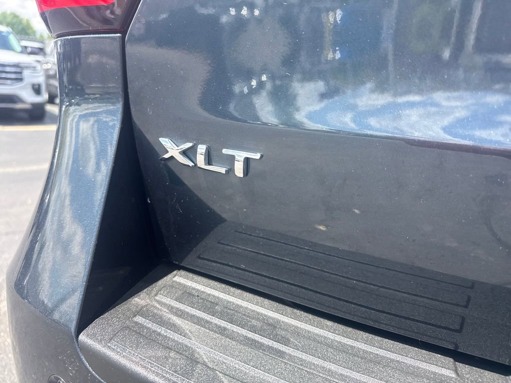 Used 2023 Ford Expedition XLT AWD/4WD image 12