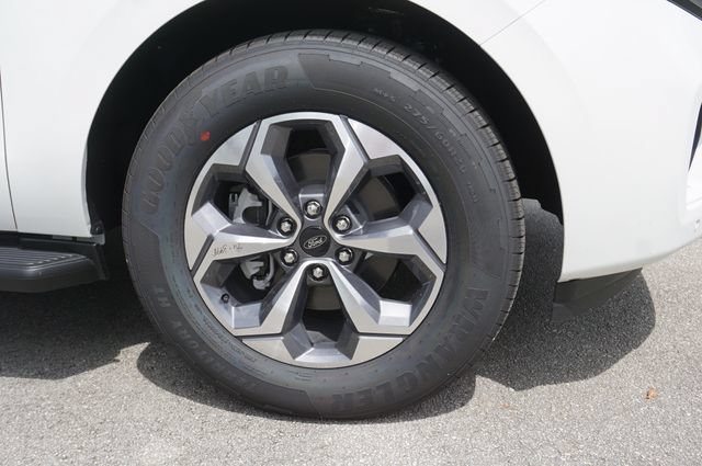 New 2027 Ford Expedition Active RWD image 21