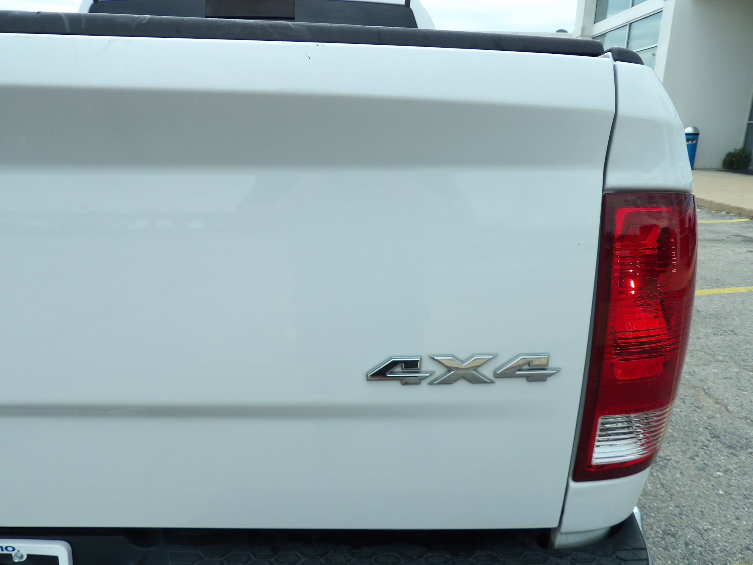 Used 2012 RAM 1500 Classic SLT w/ Protection Group AWD/4WD image 9