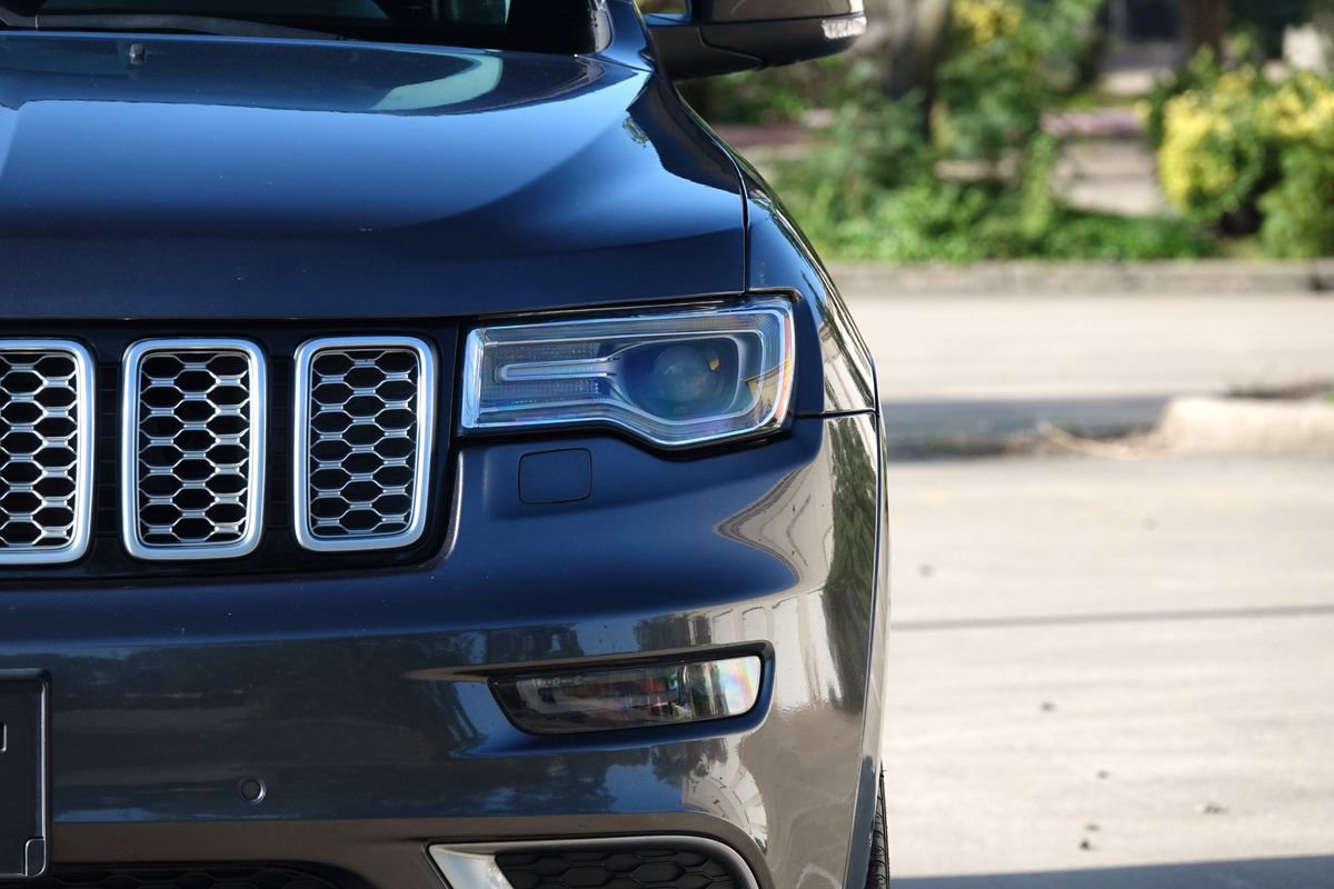 Used 2017 Jeep Grand Cherokee Summit w/ Platinum Series Group image 20