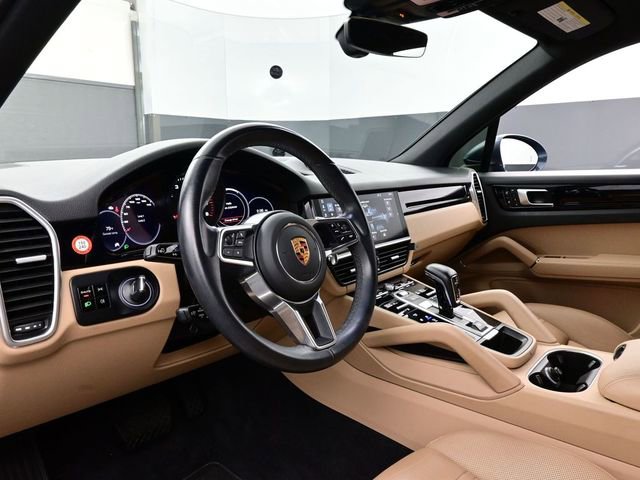 Certified 2019 Porsche Cayenne AWD/4WD image 4