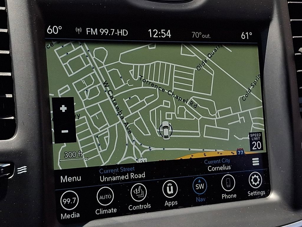 Used 2023 Chrysler 300 Touring L w/ Popular Equipment Group image 17