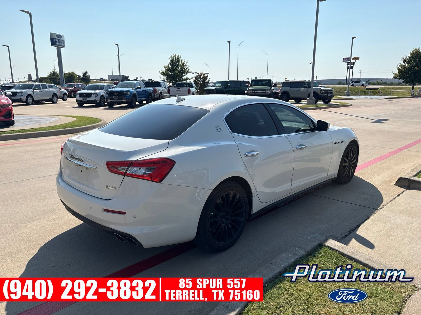 Used 2020 Maserati Ghibli S Q4 AWD/4WD image 25