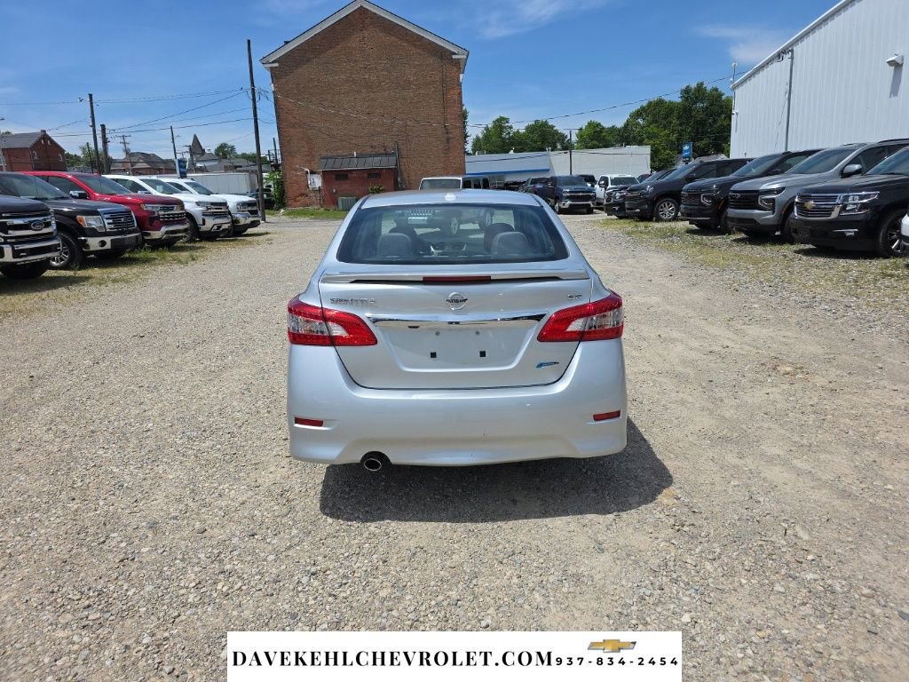 Used 2014 Nissan Sentra SR w/ Premium Package FWD image 4