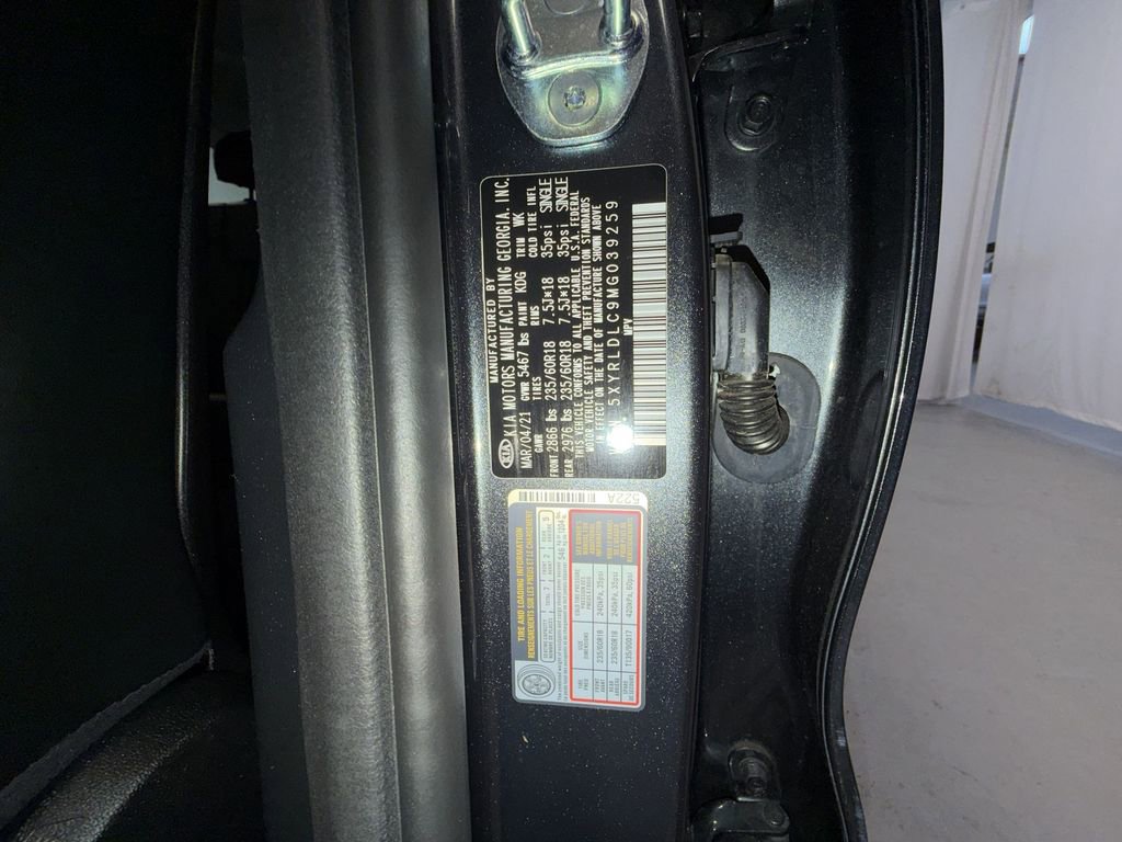 Used 2021 Kia Sorento S w/ Panoramic Sunroof Package image 15