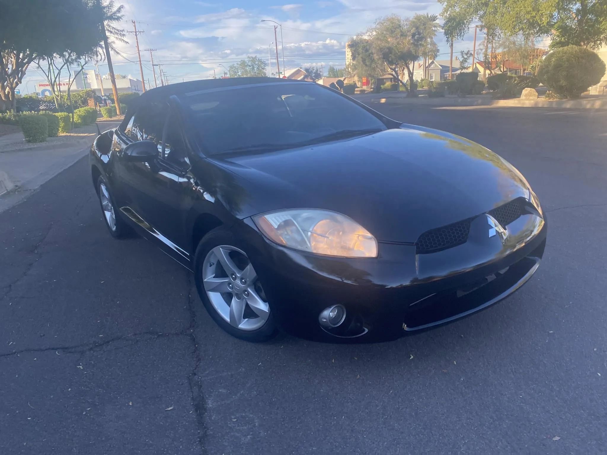 Used 2008 Mitsubishi Eclipse GS image 2
