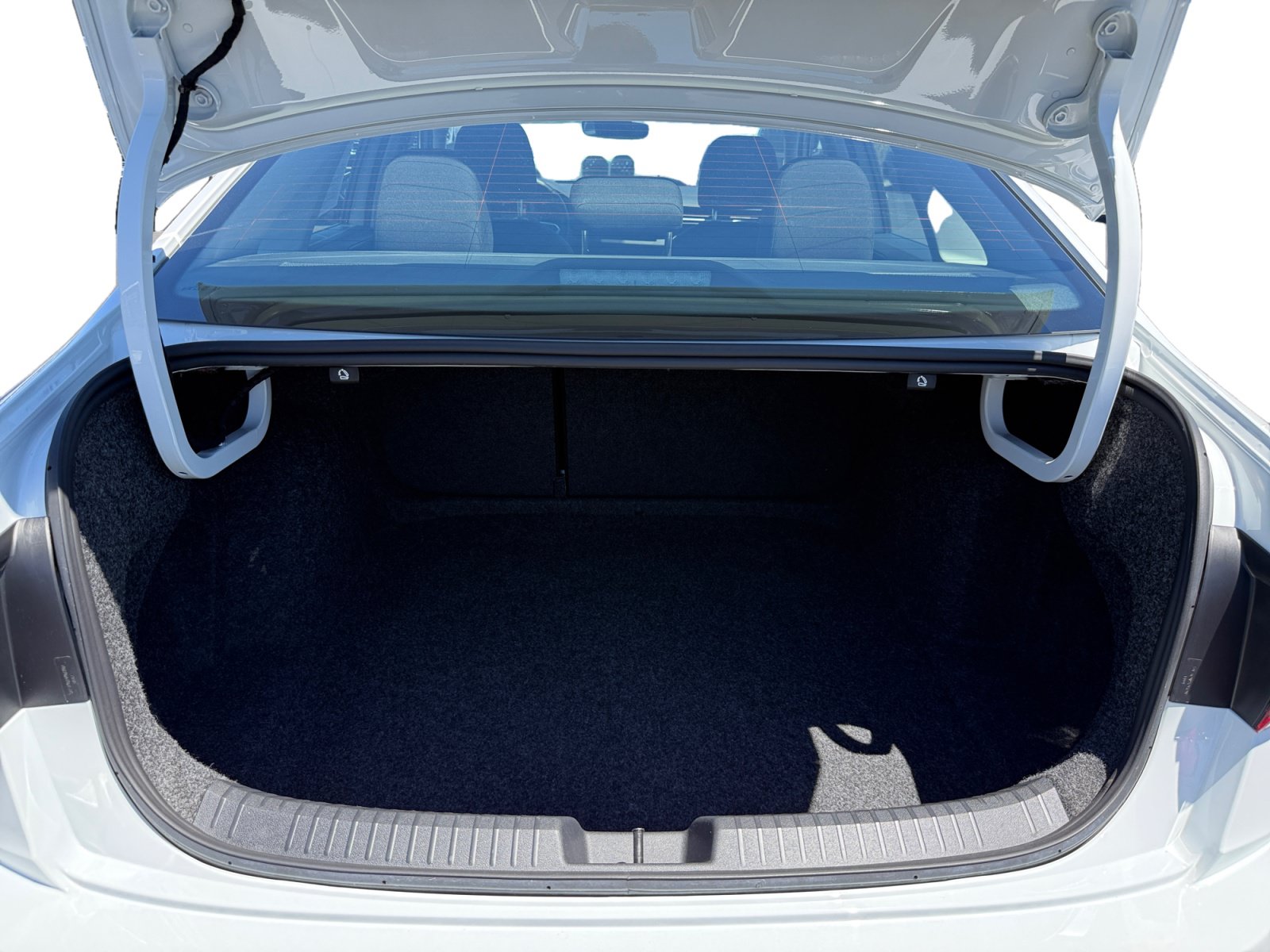 Certified 2025 Volkswagen Jetta S FWD image 17