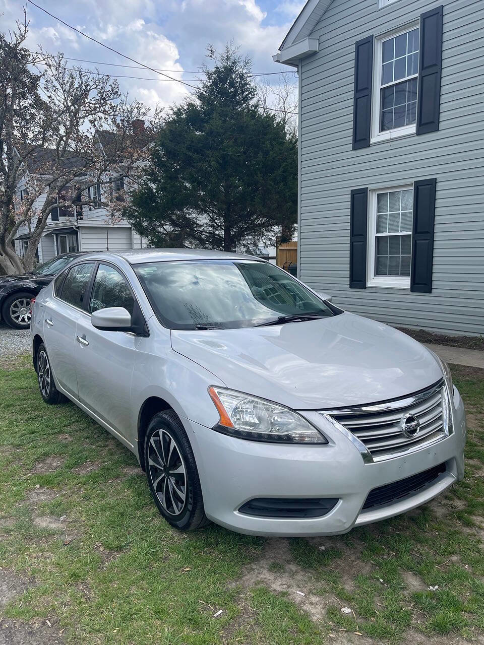 Used 2013 Nissan Sentra SV w/ Driver Pkg image 2
