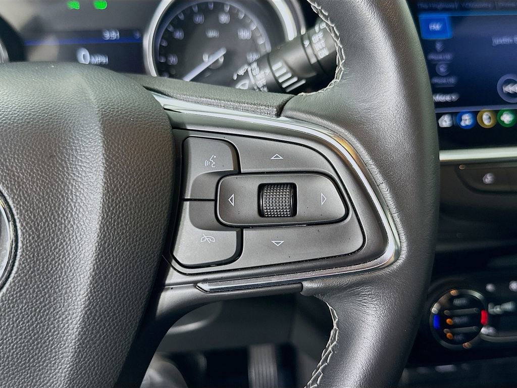 Used 2023 Buick Encore GX Select image 23