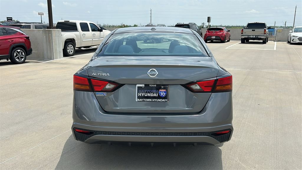 Used 2020 Nissan Altima 2.5 S FWD image 11