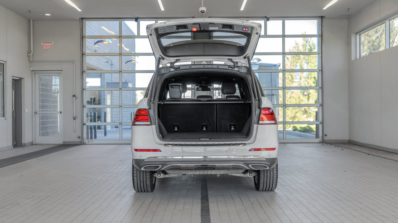 Used 2018 Mercedes-Benz GLE 350 image 16