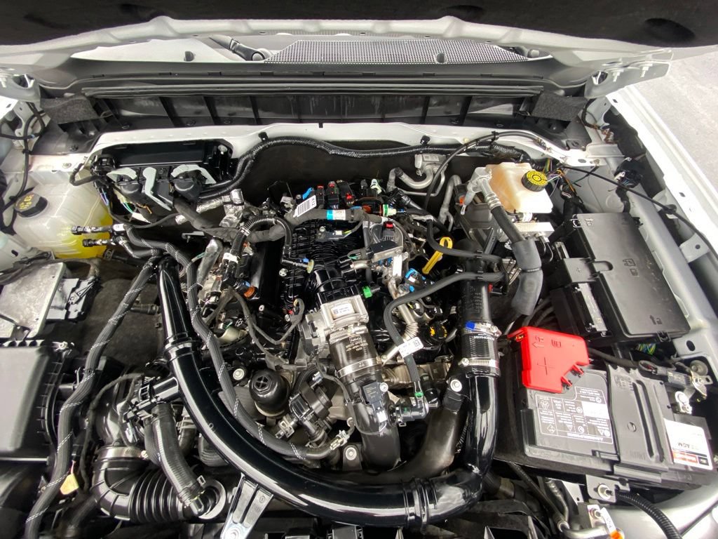 Certified 2024 Ford Bronco Wildtrak AWD/4WD image 30