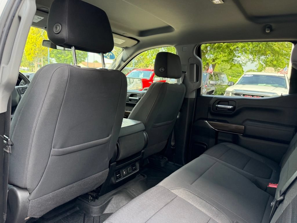 Certified 2022 Chevrolet Silverado 1500 RST w/ Z71 Off-Road Package AWD/4WD image 11