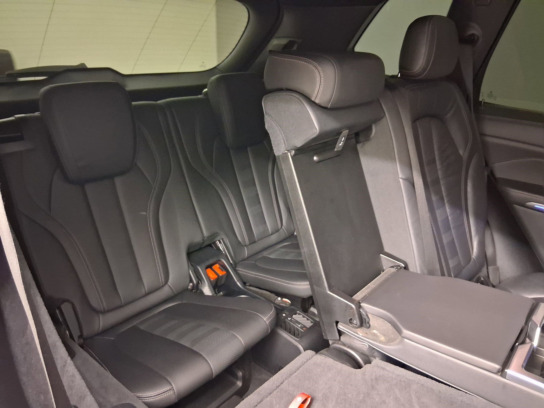 Used 2020 BMW X5 sDrive40i w/ M Sport Package RWD image 34