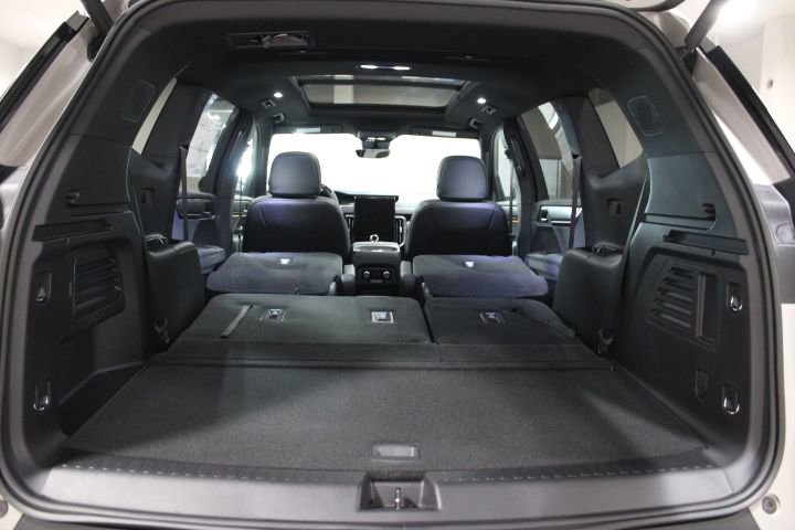 New 2026 GMC Acadia AT4 w/ Super Cruise Package image 15