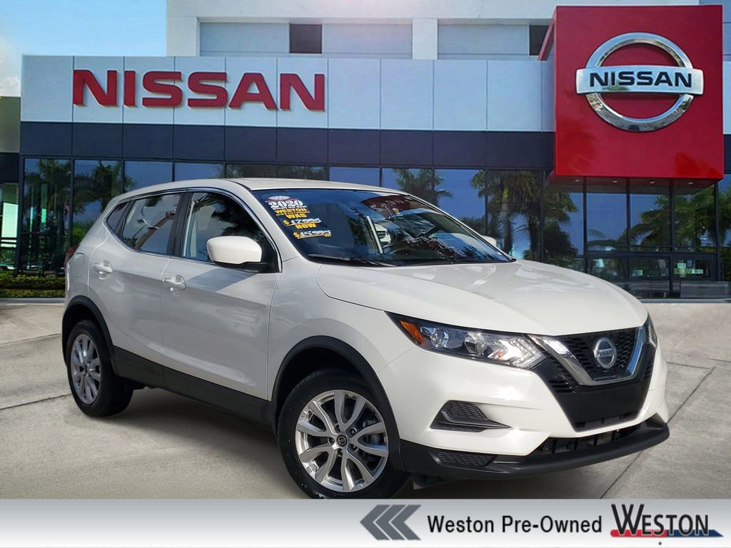 Used 2020 Nissan Rogue Sport S w/ Appearance Package FWD image 1