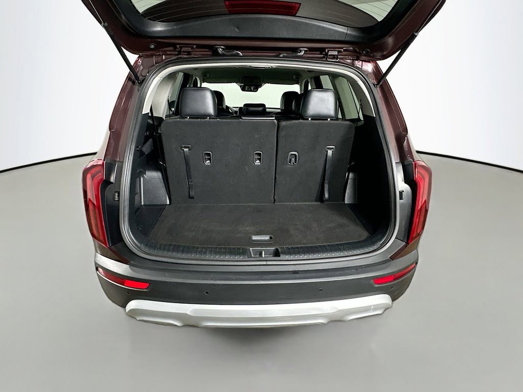 Certified 2022 Kia Telluride LX image 28